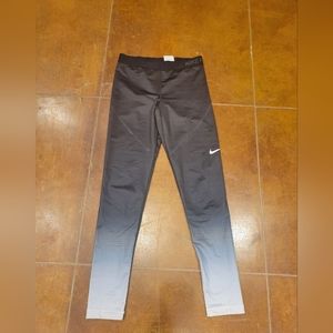 Womens nike hyperwarm leggings